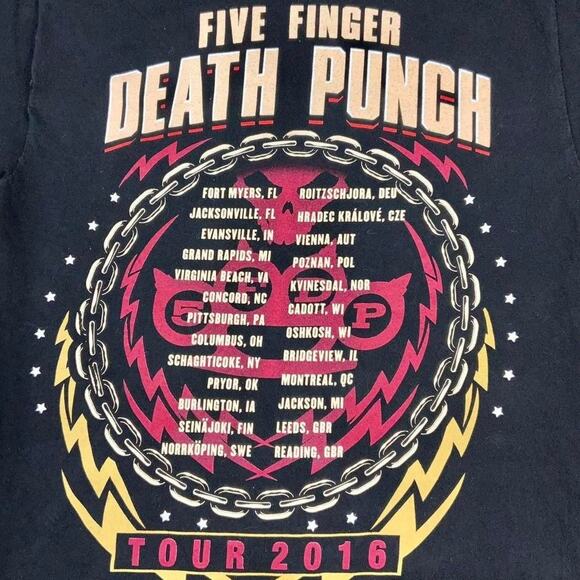 2016 FIVE FINGER DEATH PUNCH TOUR BAND TSHIRT METAL ROCK - Picture 3 of 4